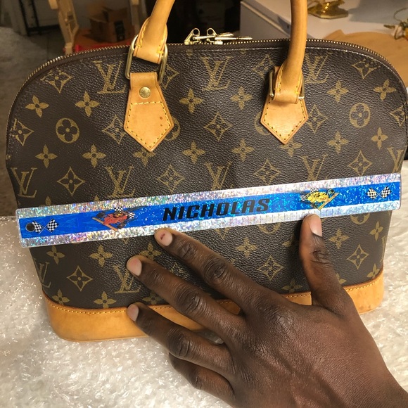 Authentic Louis Vuitton Alma Pm size & wallet, key holder - Picture 11 of 12